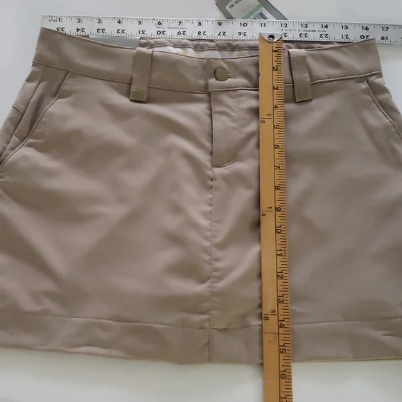 UNDER ARMOUR SKORT - Picture 8 of 8